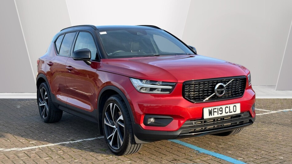 Volvo Xc40 2.0 T5 R DESIGN Pro 5dr AWD Geartronic Petrol Estate